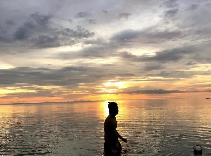 Pofer Beach * San Remigio (Cebu)